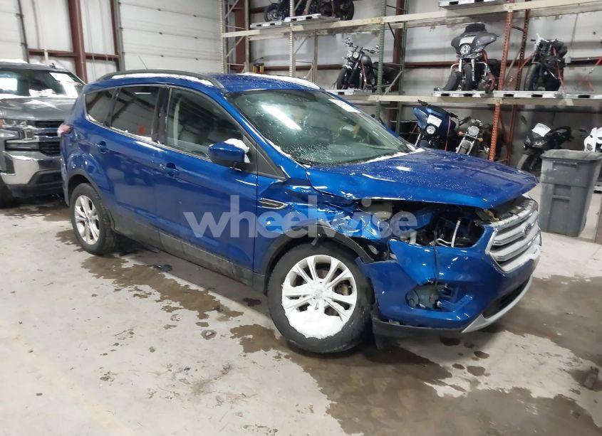 2018 Ford Escape SE (VIN 1FMCU0GD2JUB71042) main photo
