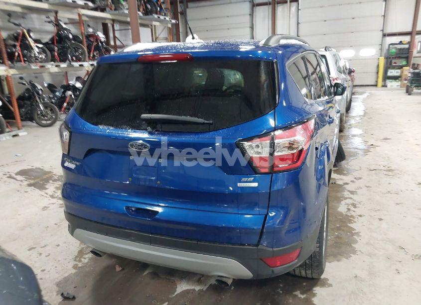 Photo 16 of 2018 Ford Escape SE (VIN 1FMCU0GD2JUB71042)