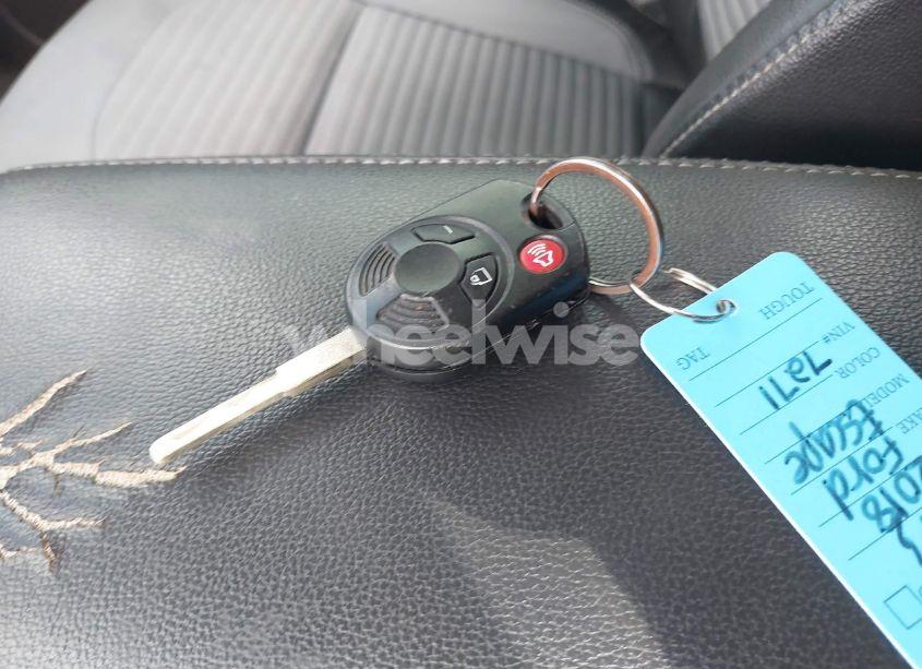 Photo 11 of 2018 Ford Escape SE (VIN 1FMCU0GD2JUC27271)