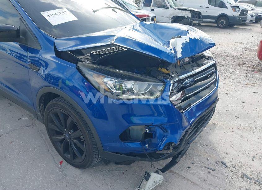 Photo 17 of 2018 Ford Escape SE (VIN 1FMCU0GD2JUC27271)