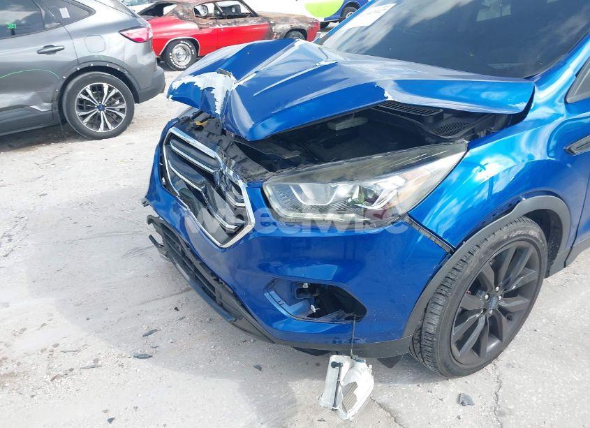 Photo 19 of 2018 Ford Escape SE (VIN 1FMCU0GD2JUC27271)