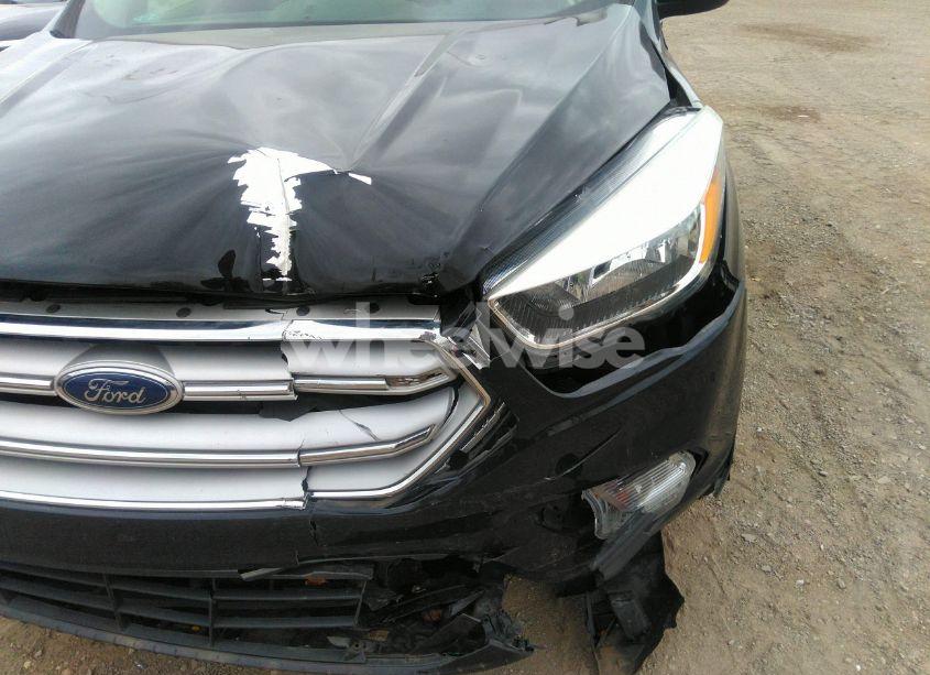 Photo 6 of 2018 Ford Escape SE (VIN 1FMCU0GD2JUC32499)