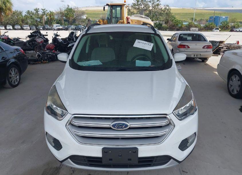 Photo 12 of 2018 Ford Escape SE (VIN 1FMCU0GD2JUC61288)