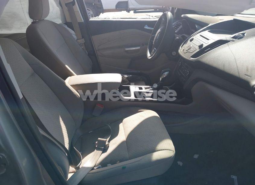 Photo 5 of 2018 Ford Escape SE (VIN 1FMCU0GD2JUC94839)