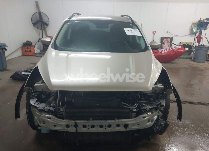 Photo 13 of 2018 Ford Escape SE (VIN 1FMCU0GD2JUD35096)