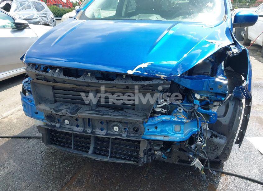 Photo 6 of 2019 Ford Escape SE (VIN 1FMCU0GD2KUA15973)