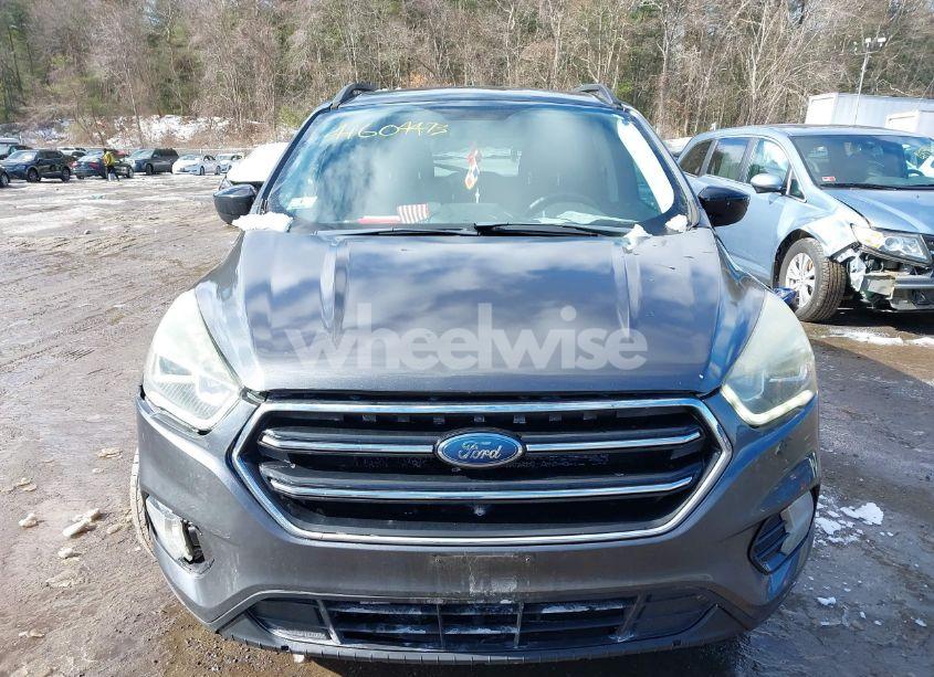Photo 12 of 2017 Ford Escape SE (VIN 1FMCU0GD3HUA02643)