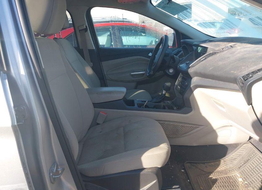 Photo 5 of 2017 Ford Escape SE (VIN 1FMCU0GD3HUA62261)