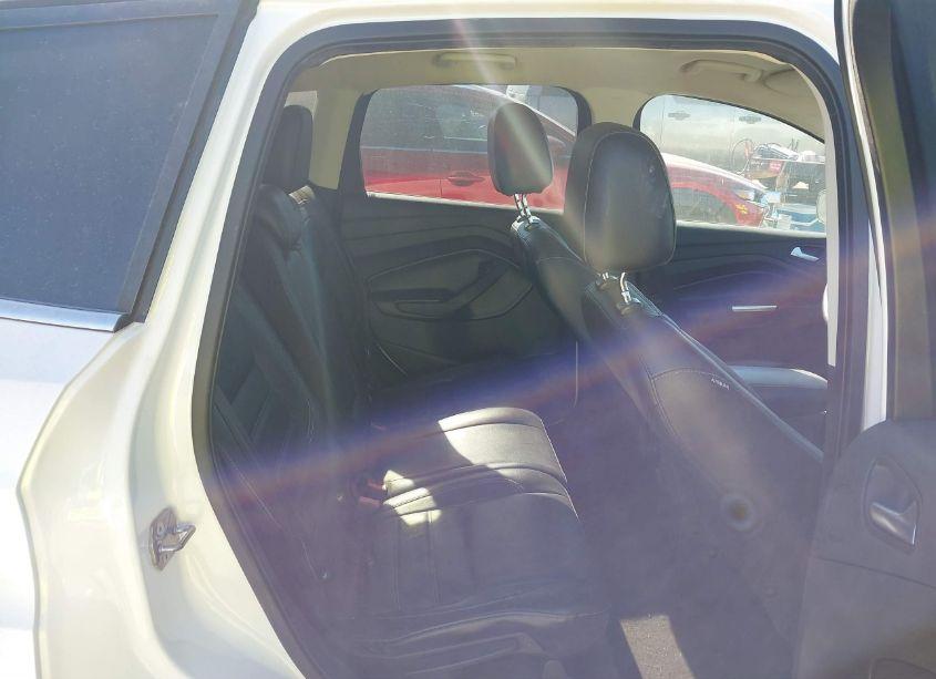 Photo 8 of 2017 Ford Escape SE (VIN 1FMCU0GD3HUB19767)