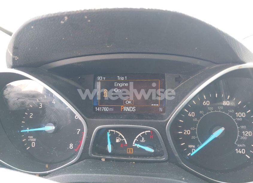 Photo 7 of 2017 Ford Escape SE (VIN 1FMCU0GD3HUB77880)