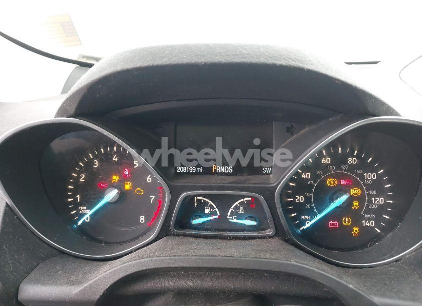 Photo 7 of 2017 Ford Escape SE (VIN 1FMCU0GD3HUB83095)