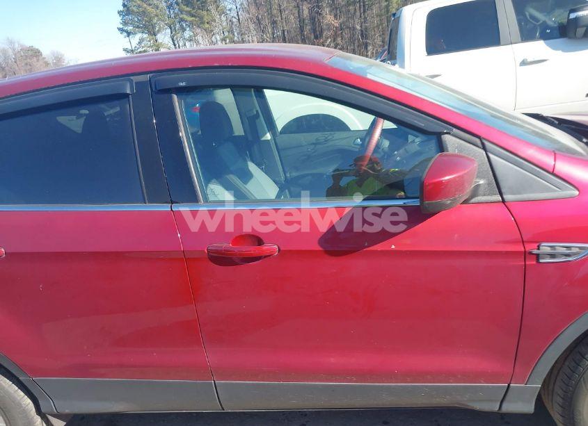 Photo 13 of 2017 Ford Escape SE (VIN 1FMCU0GD3HUC09436)