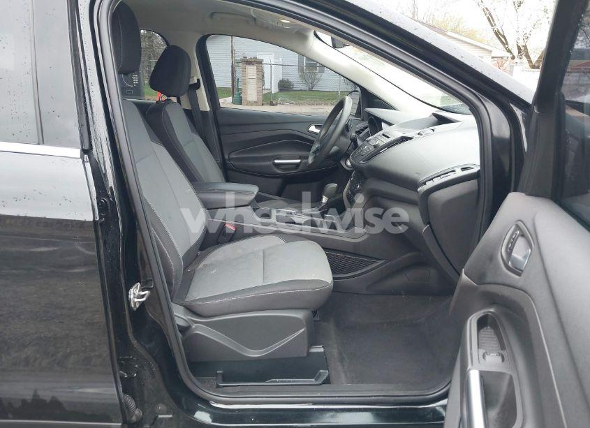 Photo 5 of 2017 Ford Escape SE (VIN 1FMCU0GD3HUC86839)