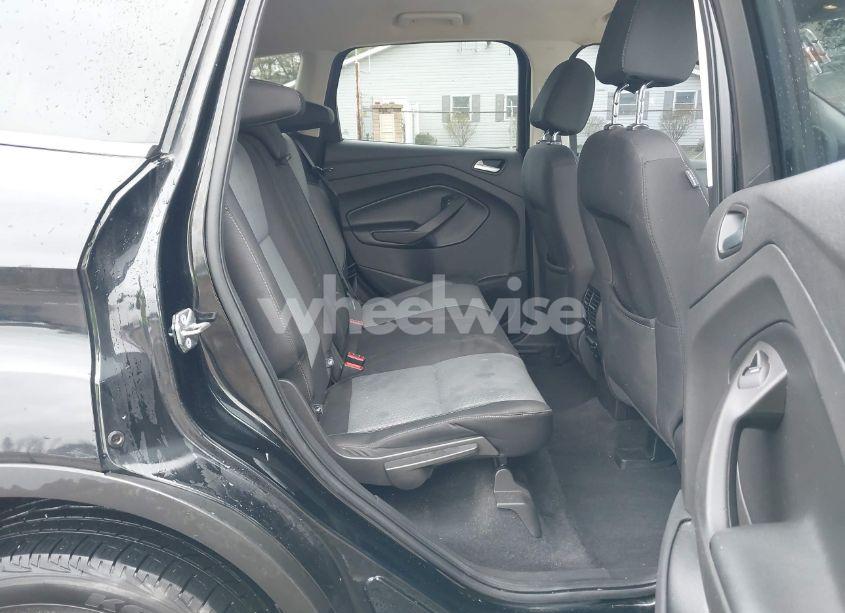 Photo 8 of 2017 Ford Escape SE (VIN 1FMCU0GD3HUC86839)