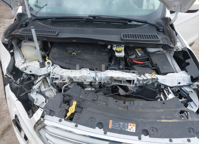 Photo 10 of 2017 Ford Escape SE (VIN 1FMCU0GD3HUD15367)