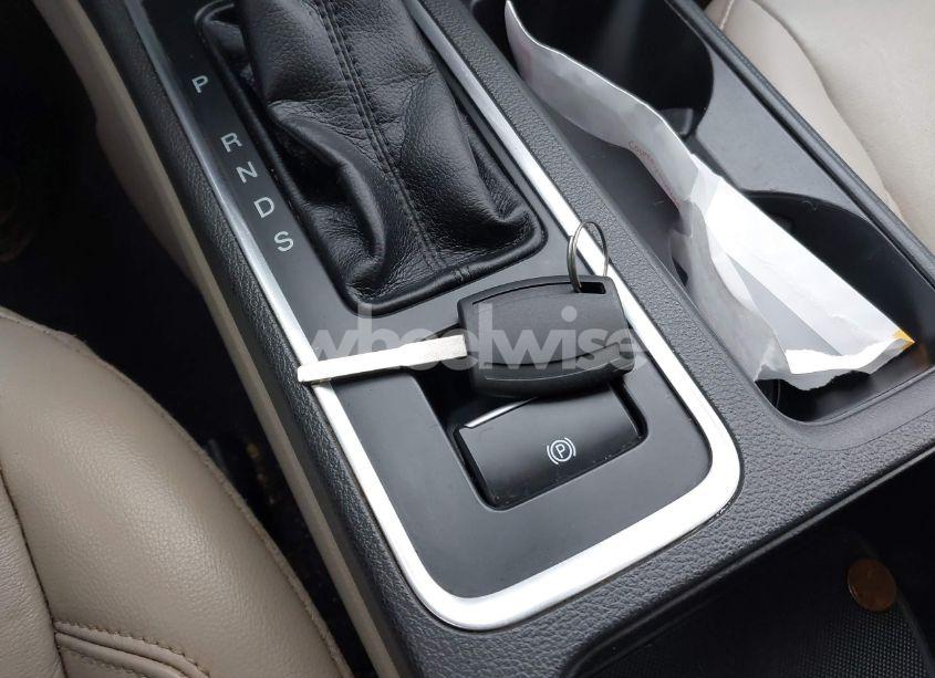 Photo 11 of 2017 Ford Escape SE (VIN 1FMCU0GD3HUD27325)