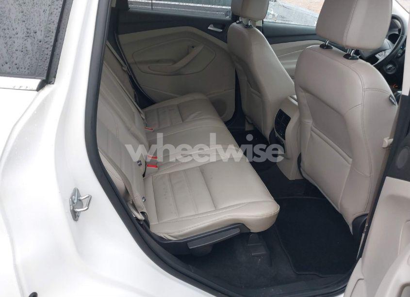 Photo 8 of 2017 Ford Escape SE (VIN 1FMCU0GD3HUD27325)