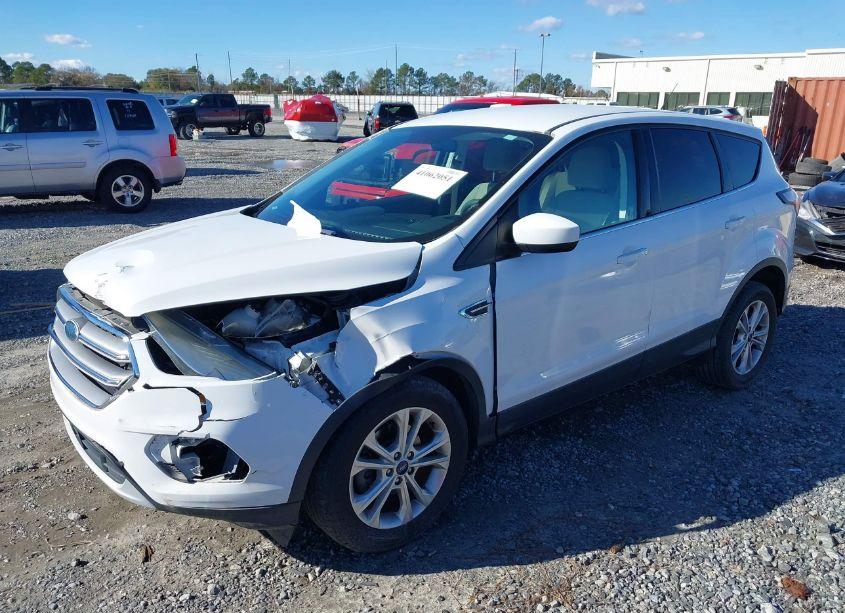 Photo 6 of 2017 Ford Escape SE (VIN 1FMCU0GD3HUD91266)