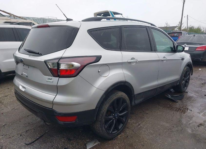 Photo 4 of 2017 Ford Escape SE (VIN 1FMCU0GD3HUE05361)