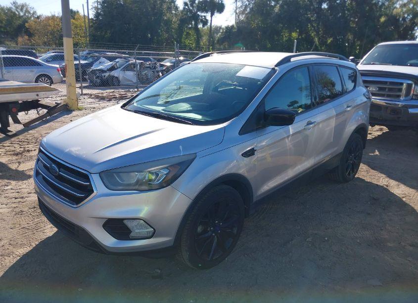 Photo 6 of 2017 Ford Escape SE (VIN 1FMCU0GD3HUE64782)