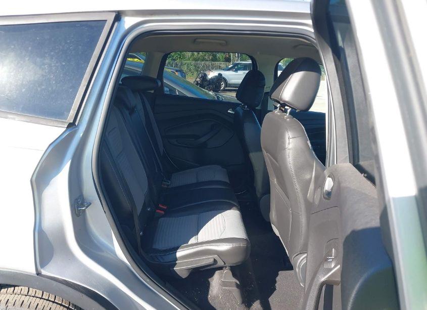 Photo 8 of 2017 Ford Escape SE (VIN 1FMCU0GD3HUE64782)