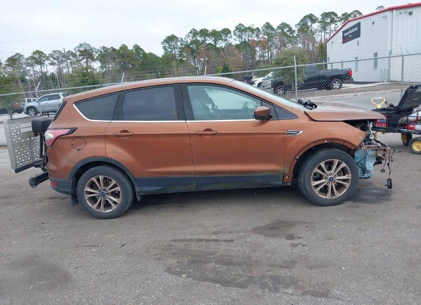 Photo 13 of 2017 Ford Escape SE (VIN 1FMCU0GD3HUE65107)