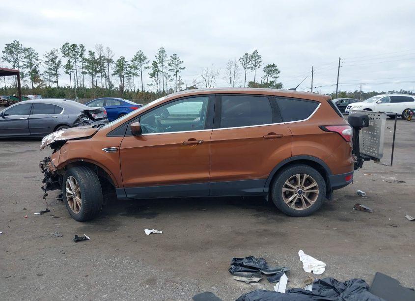 Photo 14 of 2017 Ford Escape SE (VIN 1FMCU0GD3HUE65107)