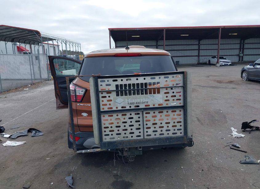 Photo 16 of 2017 Ford Escape SE (VIN 1FMCU0GD3HUE65107)