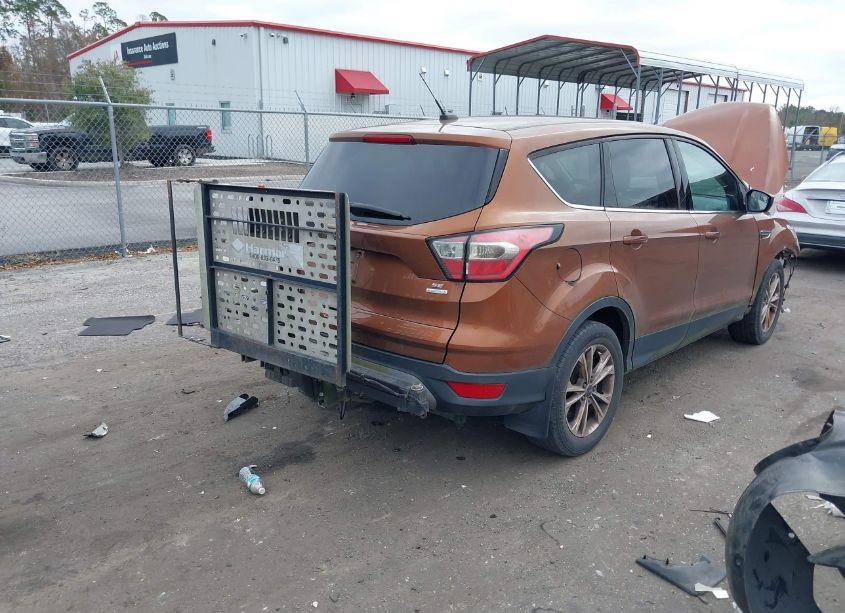 Photo 4 of 2017 Ford Escape SE (VIN 1FMCU0GD3HUE65107)