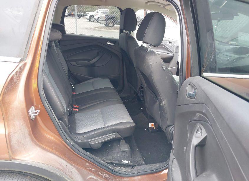 Photo 8 of 2017 Ford Escape SE (VIN 1FMCU0GD3HUE65107)