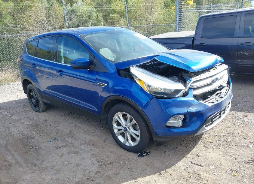 2017 Ford Escape SE (VIN 1FMCU0GD3HUE88211) main photo