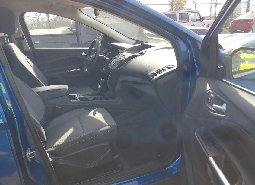 Photo 5 of 2017 Ford Escape SE (VIN 1FMCU0GD3HUE88211)