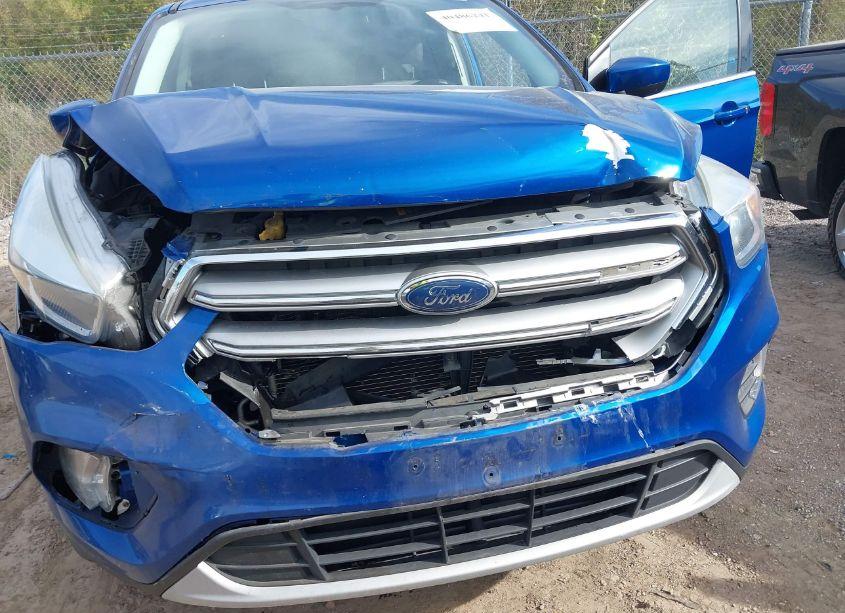 Photo 6 of 2017 Ford Escape SE (VIN 1FMCU0GD3HUE88211)