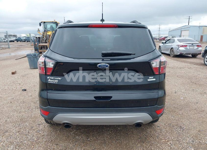 Photo 16 of 2017 Ford Escape SE (VIN 1FMCU0GD3HUF06237)