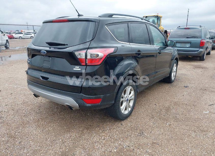 Photo 4 of 2017 Ford Escape SE (VIN 1FMCU0GD3HUF06237)