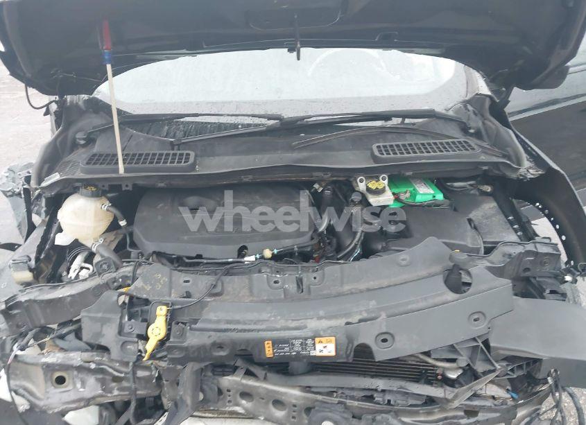 Photo 10 of 2018 Ford Escape SE (VIN 1FMCU0GD3JUA02082)