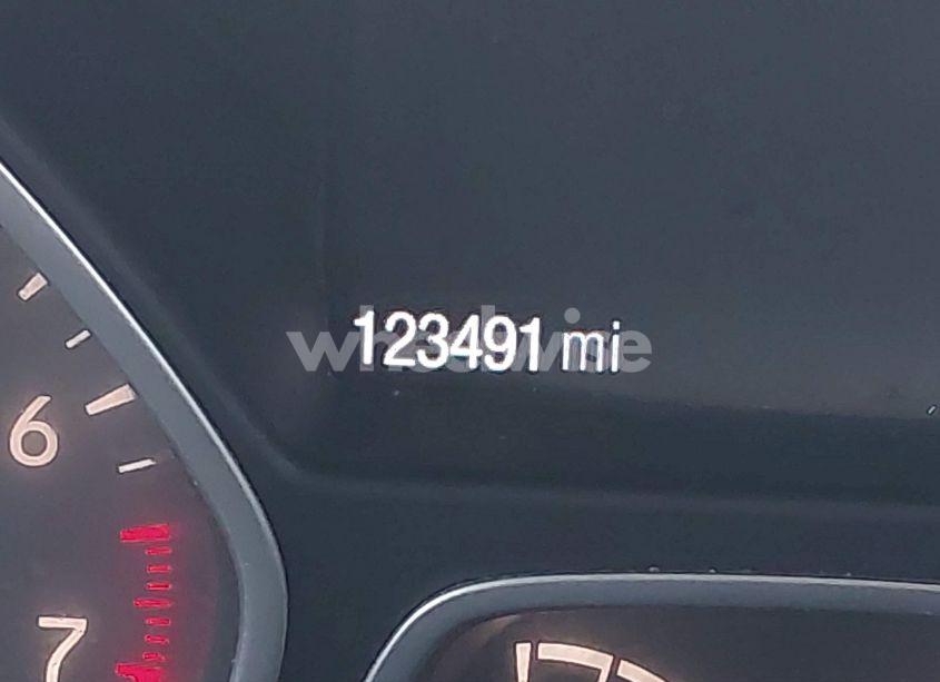 Photo 15 of 2018 Ford Escape SE (VIN 1FMCU0GD3JUA02082)