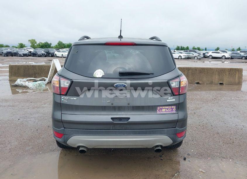Photo 15 of 2018 Ford Escape SE (VIN 1FMCU0GD3JUA12515)