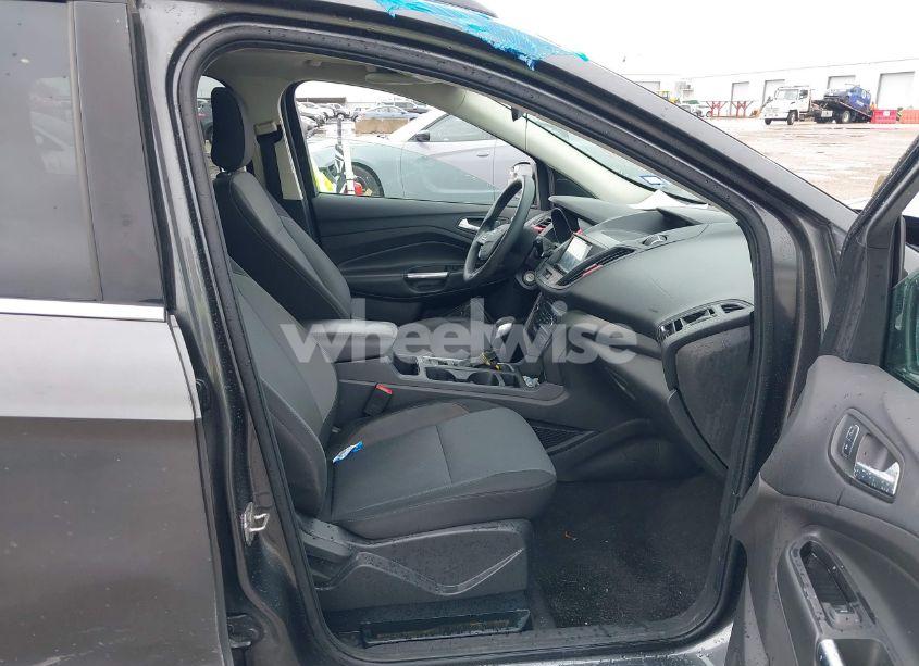 Photo 5 of 2018 Ford Escape SE (VIN 1FMCU0GD3JUA12515)