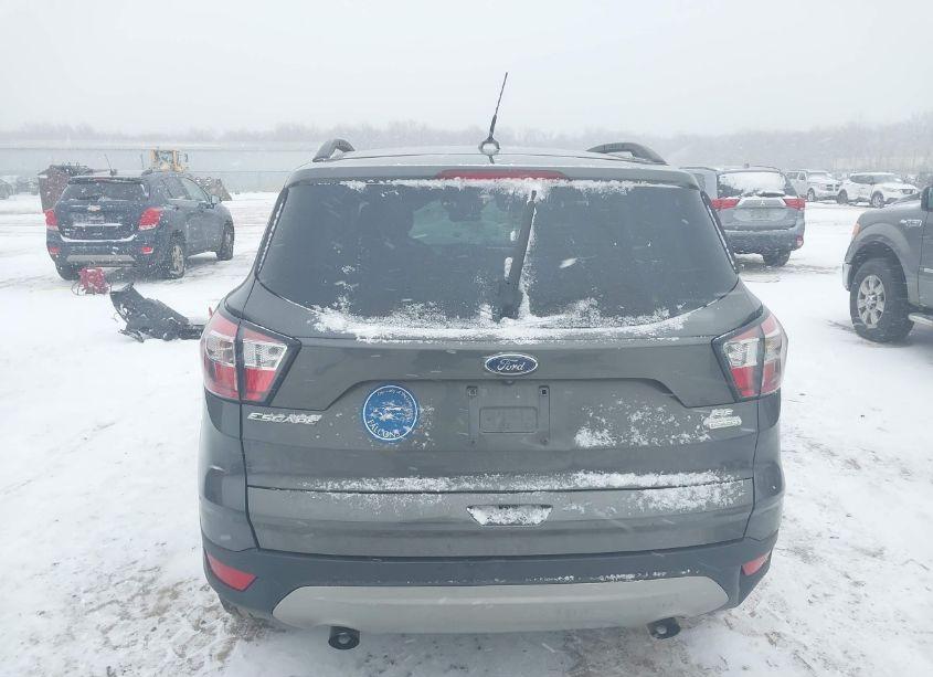 Photo 17 of 2018 Ford Escape SE (VIN 1FMCU0GD3JUA43540)