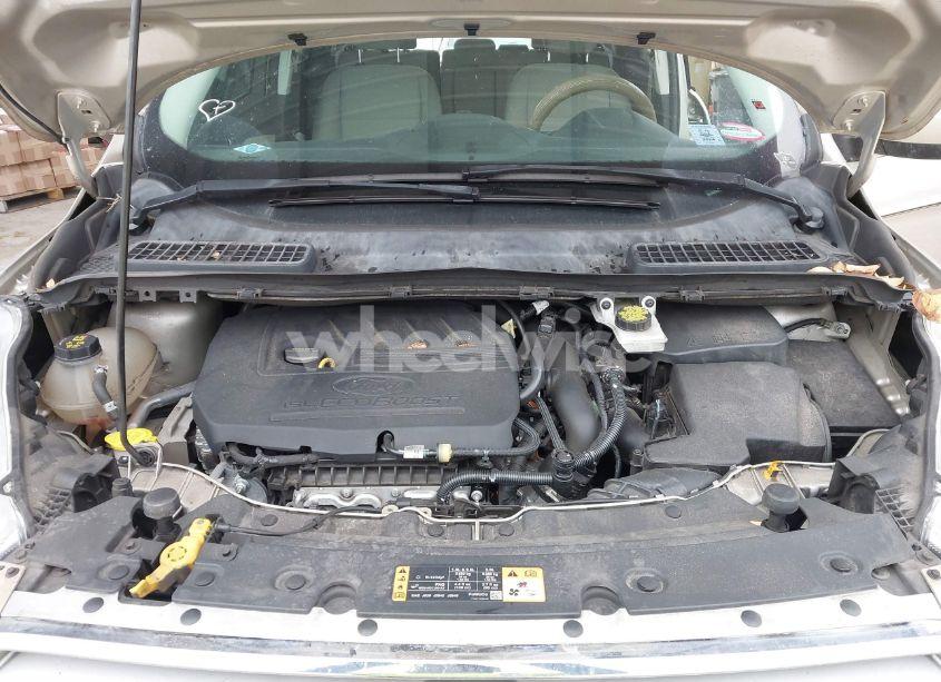 Photo 10 of 2018 Ford Escape SE (VIN 1FMCU0GD3JUA79633)