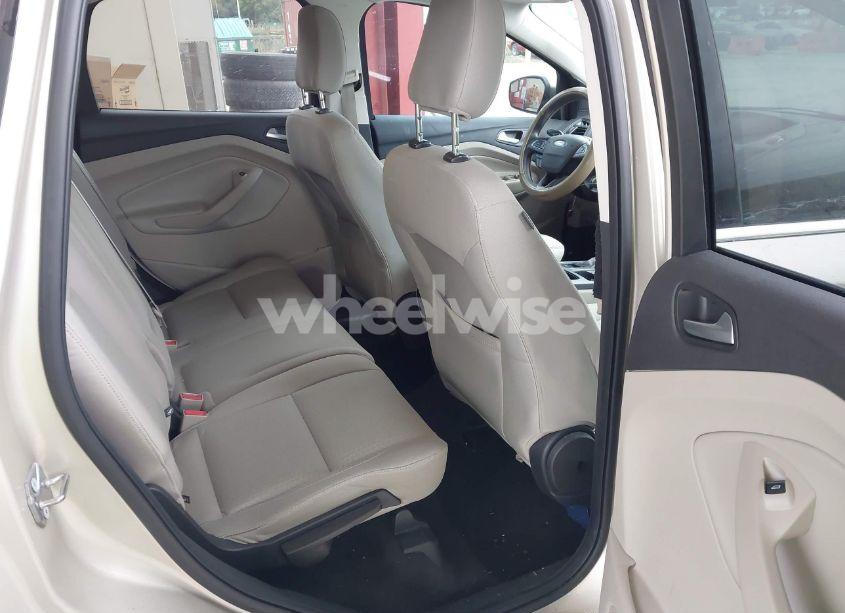 Photo 8 of 2018 Ford Escape SE (VIN 1FMCU0GD3JUA79633)