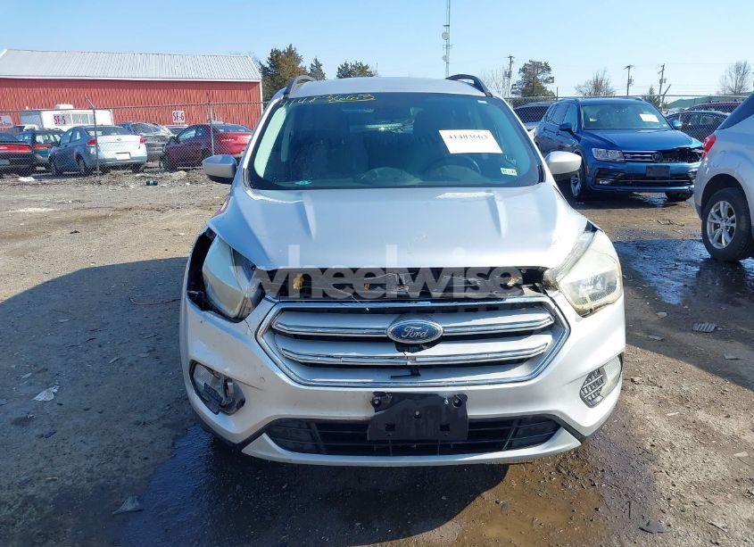 Photo 12 of 2018 Ford Escape SE (VIN 1FMCU0GD3JUB15708)