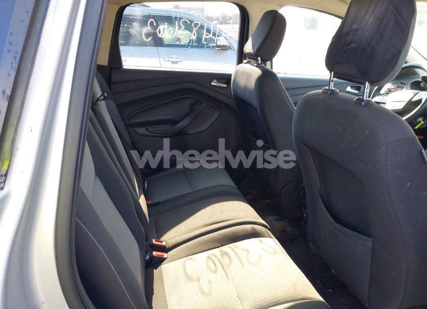 Photo 8 of 2018 Ford Escape SE (VIN 1FMCU0GD3JUB15708)