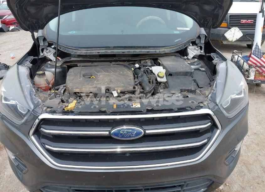 Photo 10 of 2018 Ford Escape SE (VIN 1FMCU0GD3JUC18823)