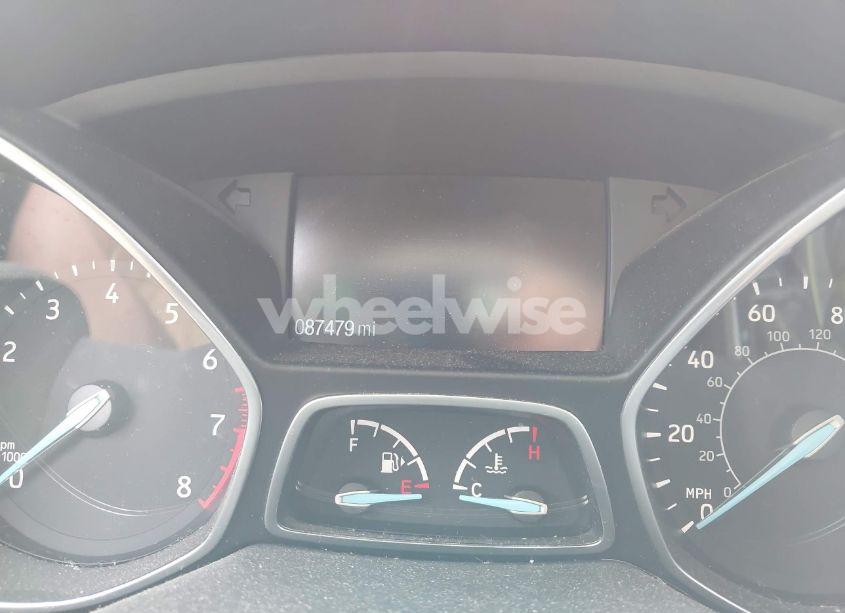 Photo 7 of 2018 Ford Escape SE (VIN 1FMCU0GD3JUC18823)