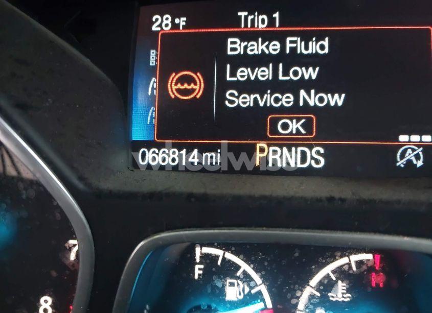 Photo 15 of 2018 Ford Escape SE (VIN 1FMCU0GD3JUC28526)