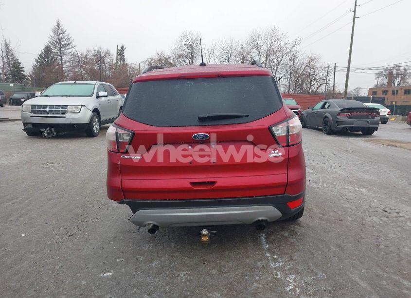 Photo 16 of 2018 Ford Escape SE (VIN 1FMCU0GD3JUC28526)