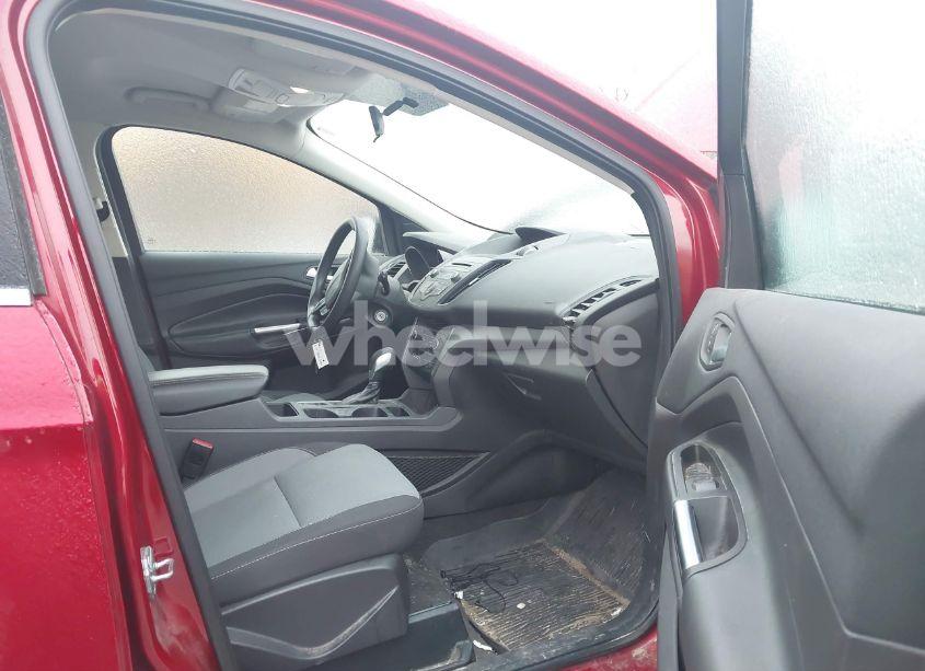 Photo 5 of 2018 Ford Escape SE (VIN 1FMCU0GD3JUC28526)