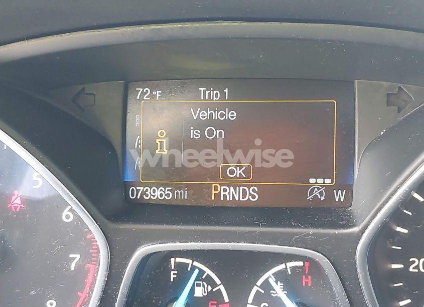 Photo 16 of 2018 Ford Escape SE (VIN 1FMCU0GD3JUC34570)